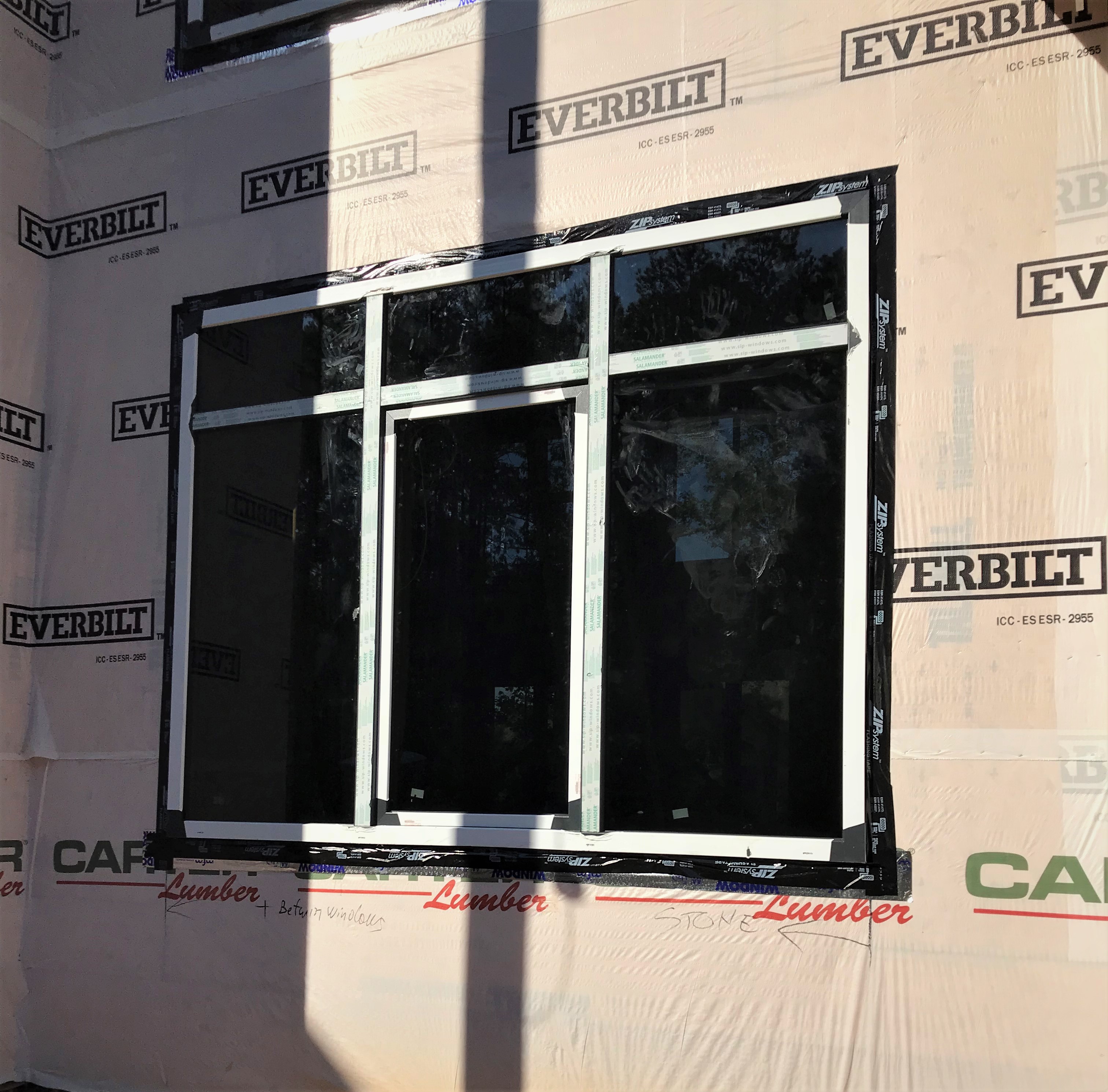 Flashing a window with ZIP System™ tape-English 